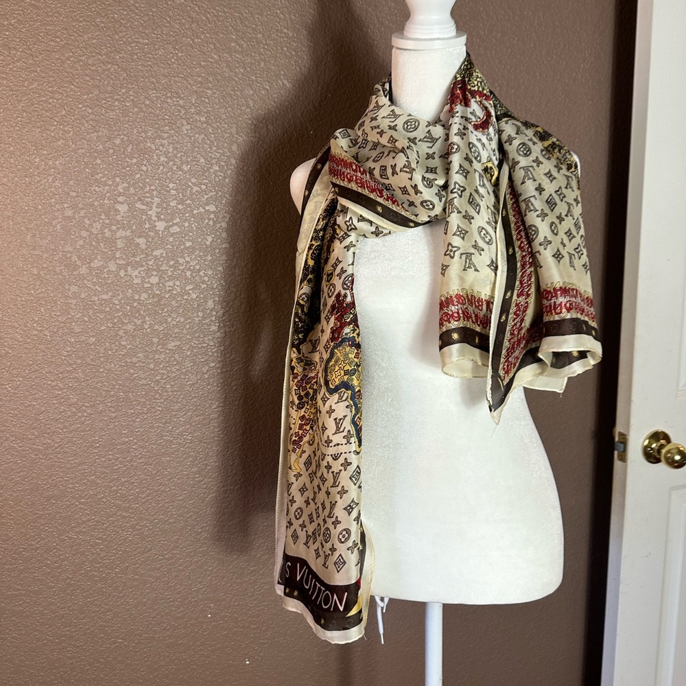 Louis Vuitton Scarf